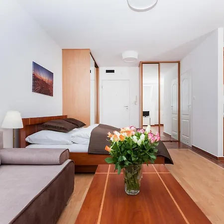 Port Cicha Street By Jantar Appartamento *