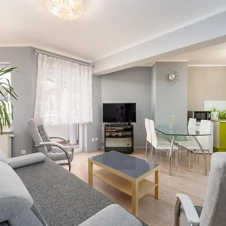 Port Cicha Street By Jantar Kołobrzeg